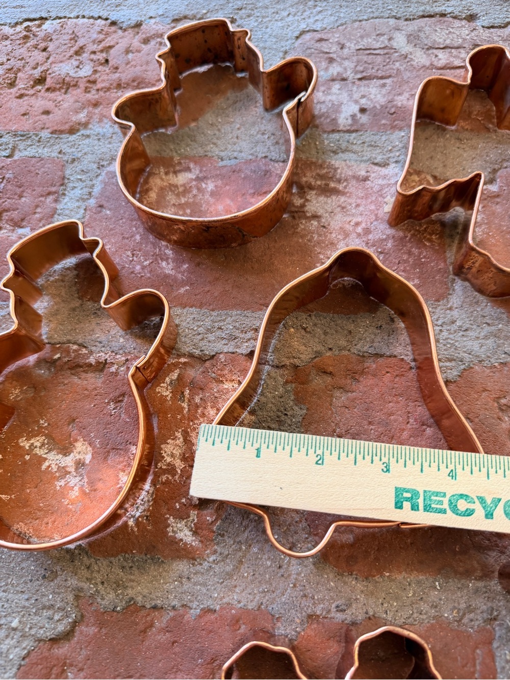 6 Piece vintage Festive Winter Holiday Copper Cookie Cutters by World Market. - Picture 6 of 16